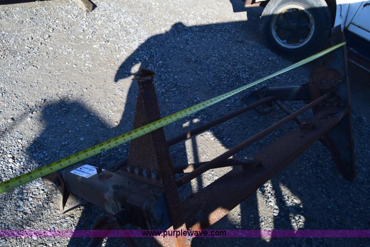 image for item K4475 Jost A400 dual leg landing gear