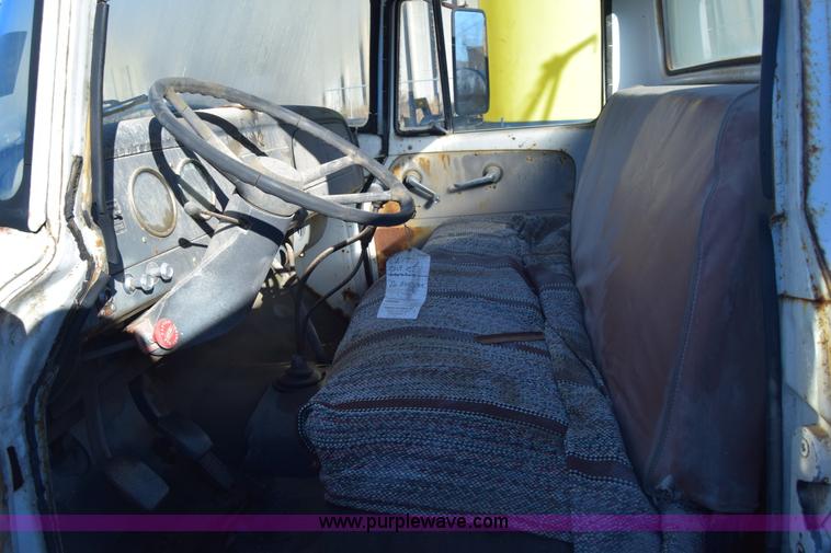 image for item K4476 1965 International 1600 winch truck