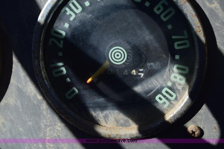 image for item K4476 1965 International 1600 winch truck