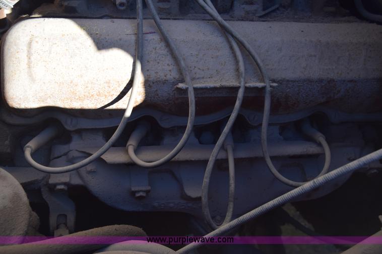 image for item K4476 1965 International 1600 winch truck