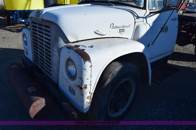 image for item K4476 1965 International 1600 winch truck