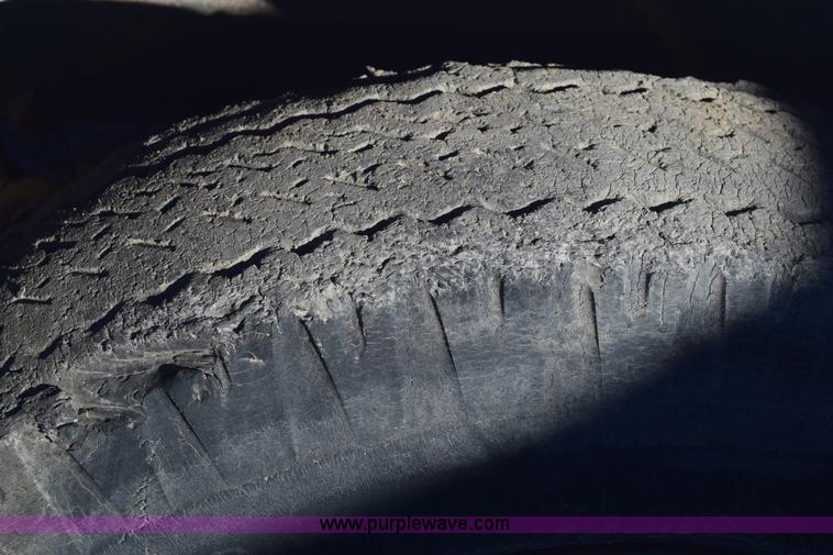 image for item K4476 1965 International 1600 winch truck