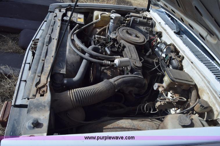 image for item K4481 1988 Chevrolet S10 pickup truck