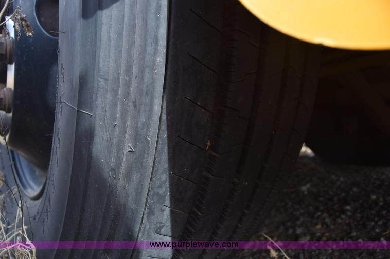 image for item K4483 2008 Blue Bird school bus