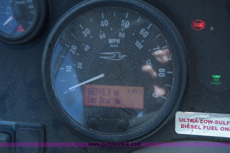 image for item K4483 2008 Blue Bird school bus