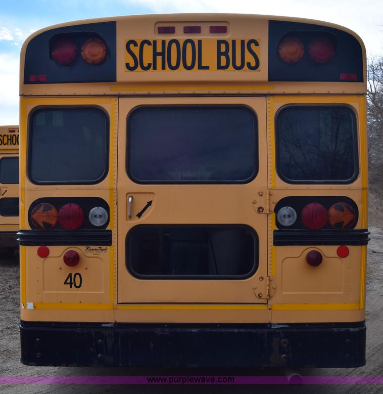 image for item K4484 2005 Ford E450 school bus