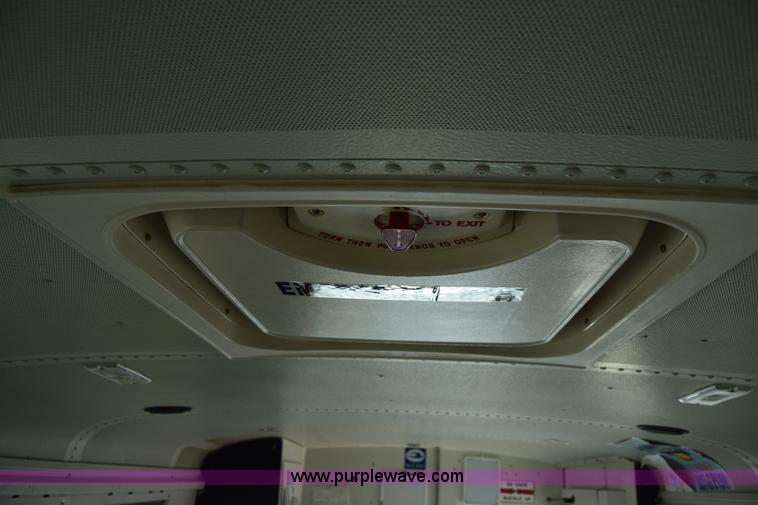 image for item K4484 2005 Ford E450 school bus