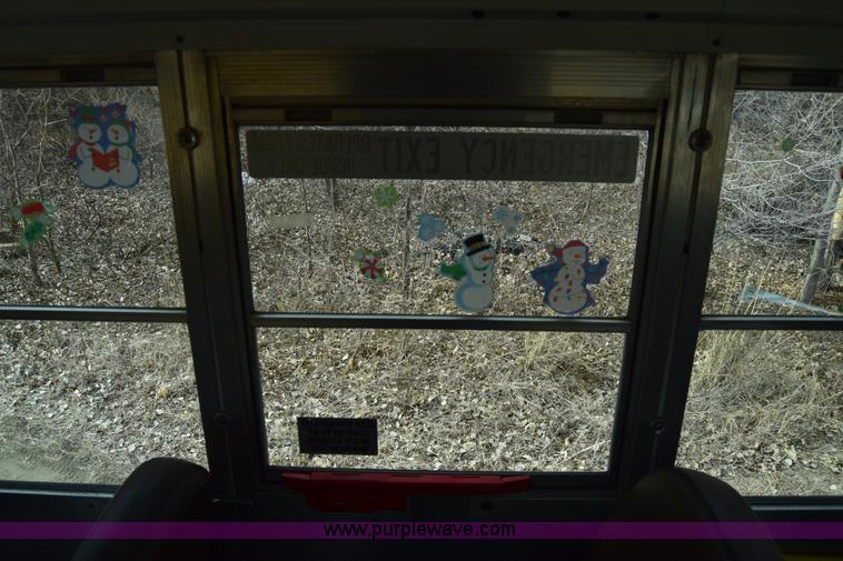 image for item K4484 2005 Ford E450 school bus