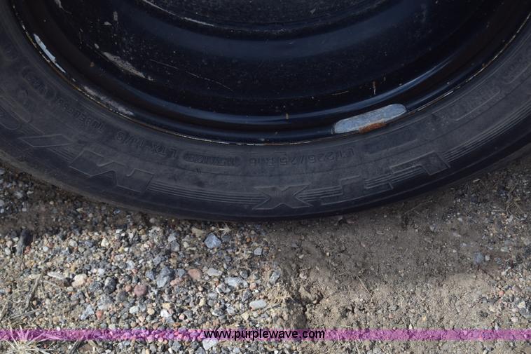 image for item K4484 2005 Ford E450 school bus