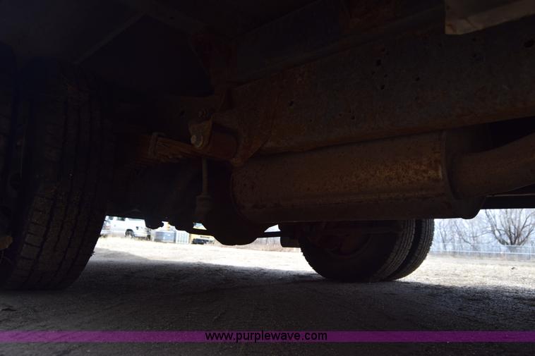 image for item K4484 2005 Ford E450 school bus