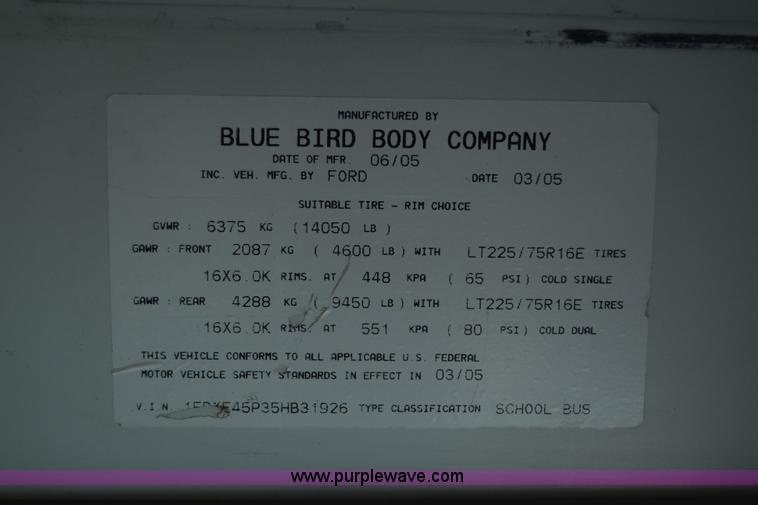 image for item K4485 2005 Ford Econoline E450 school bus