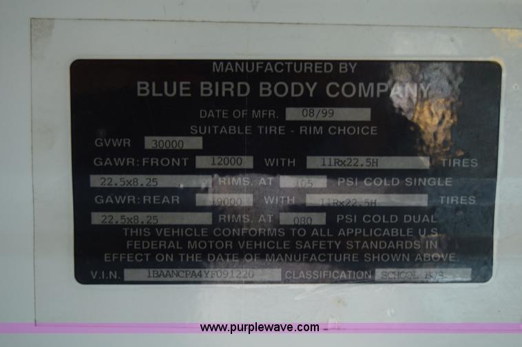 image for item K4486 2000 Blue Bird TC2000 school bus