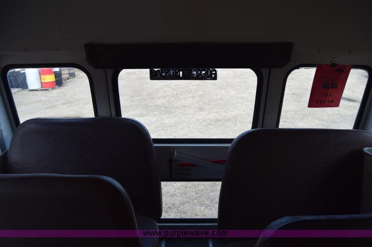 image for item K4486 2000 Blue Bird TC2000 school bus