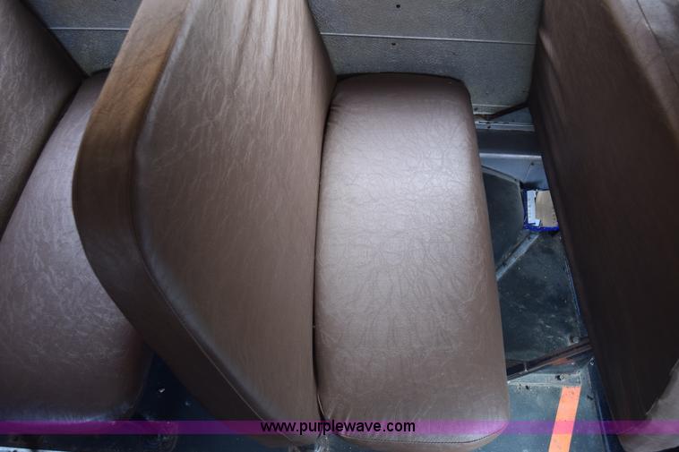 image for item K4486 2000 Blue Bird TC2000 school bus