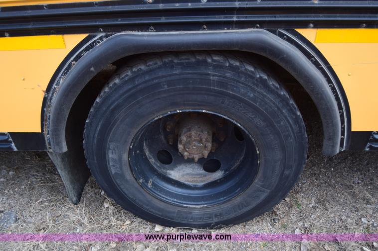 image for item K4486 2000 Blue Bird TC2000 school bus