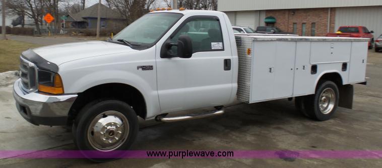 image for item K5476 1999 Ford F450 Super Duty utility truck