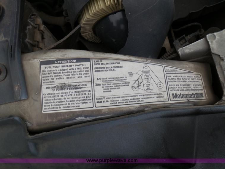 image for item K5476 1999 Ford F450 Super Duty utility truck