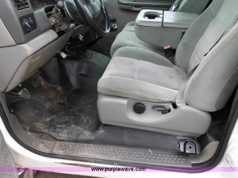 image for item K5476 1999 Ford F450 Super Duty utility truck