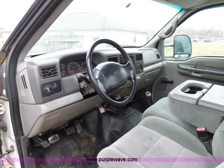 image for item K5476 1999 Ford F450 Super Duty utility truck