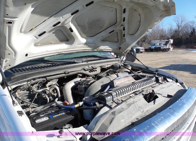 image for item K5483 2005 Ford F350 Super Duty utility truck