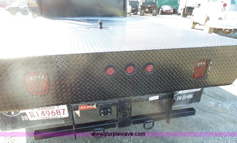image for item K5485 2007 Ford F550 flatbed truck