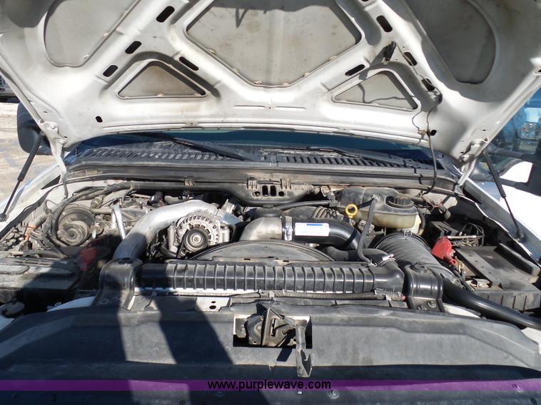 image for item K5485 2007 Ford F550 flatbed truck