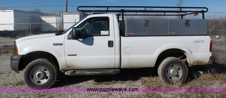 image for item K5486 2007 Ford F250 Super Duty pickup truck