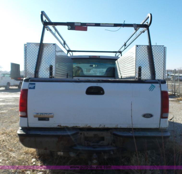 image for item K5486 2007 Ford F250 Super Duty pickup truck