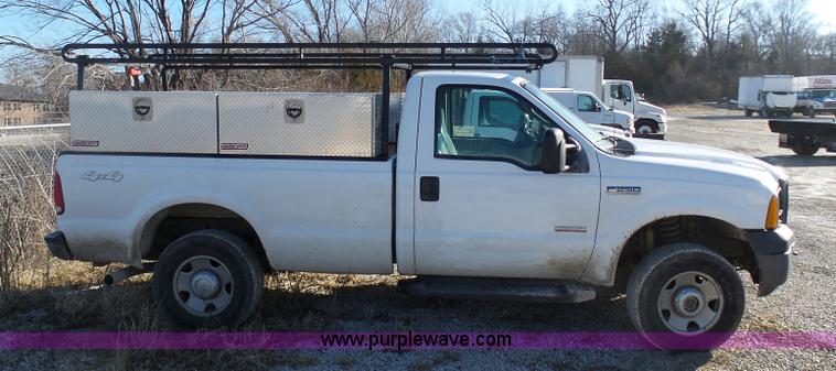 image for item K5486 2007 Ford F250 Super Duty pickup truck