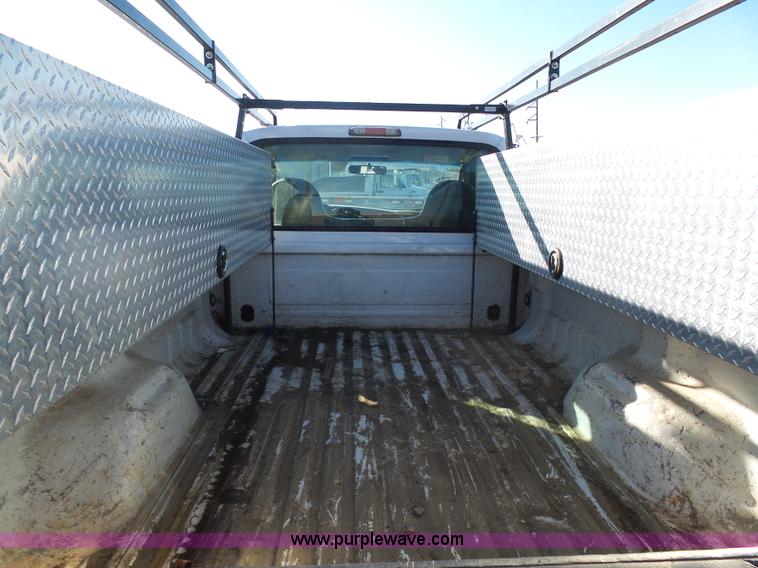 image for item K5486 2007 Ford F250 Super Duty pickup truck