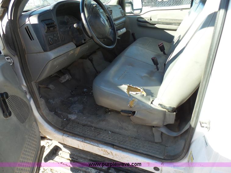 image for item K5486 2007 Ford F250 Super Duty pickup truck