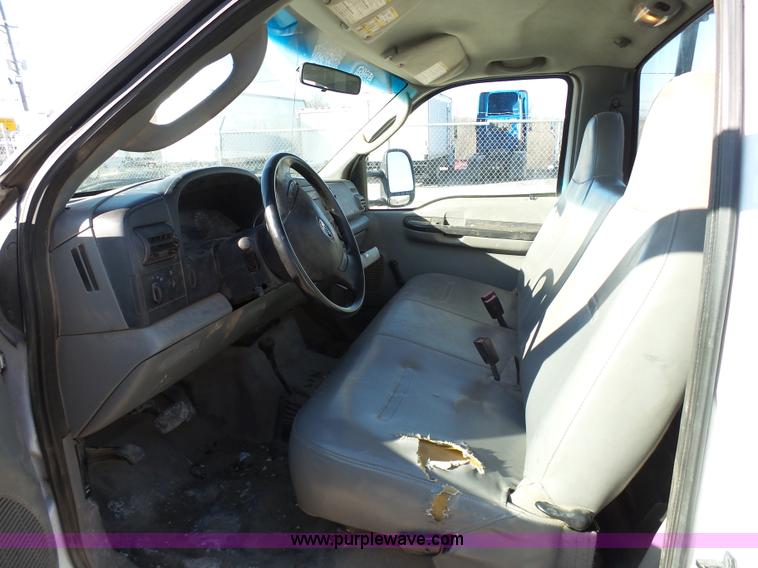 image for item K5486 2007 Ford F250 Super Duty pickup truck