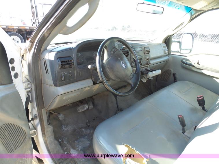 image for item K5486 2007 Ford F250 Super Duty pickup truck