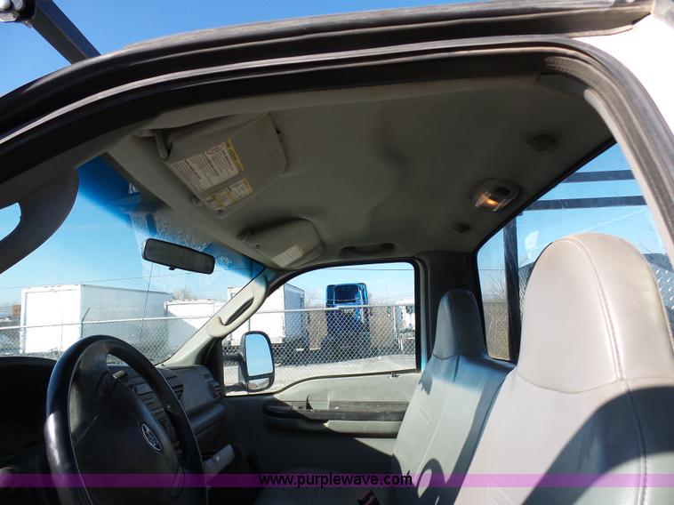image for item K5486 2007 Ford F250 Super Duty pickup truck