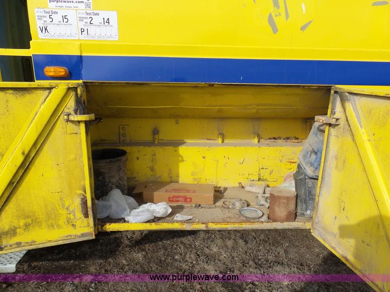 image for item K5490 2004 Freightliner Business Class M2 fuel truck