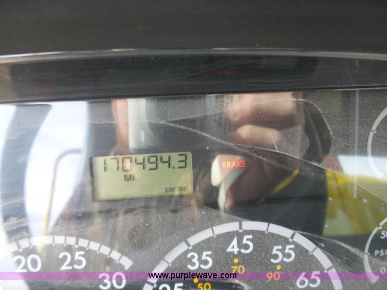 image for item K5490 2004 Freightliner Business Class M2 fuel truck