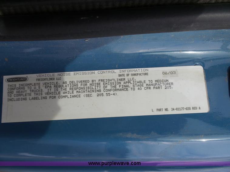 image for item K5490 2004 Freightliner Business Class M2 fuel truck