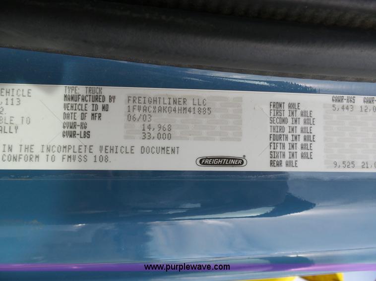 image for item K5490 2004 Freightliner Business Class M2 fuel truck