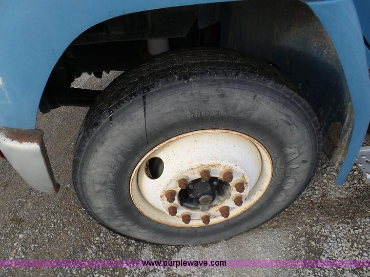 image for item K5492 2002 Freightliner FL70 fuel truck