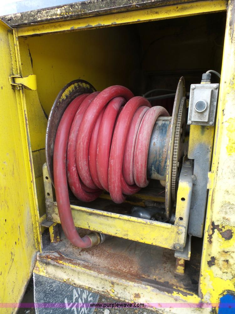 image for item K5492 2002 Freightliner FL70 fuel truck