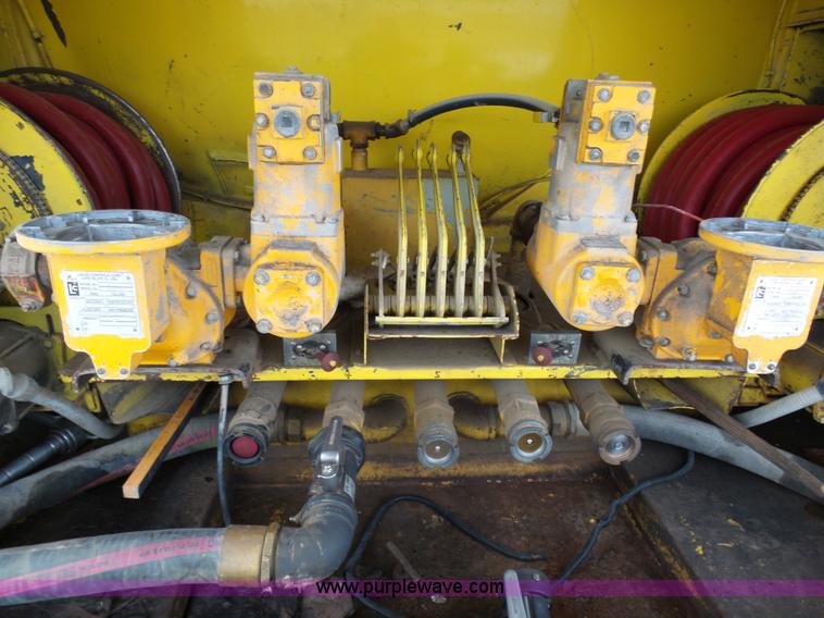 image for item K5492 2002 Freightliner FL70 fuel truck