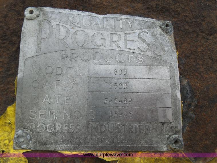 image for item K5492 2002 Freightliner FL70 fuel truck