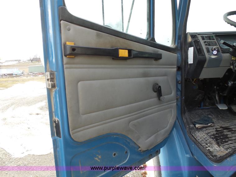 image for item K5492 2002 Freightliner FL70 fuel truck