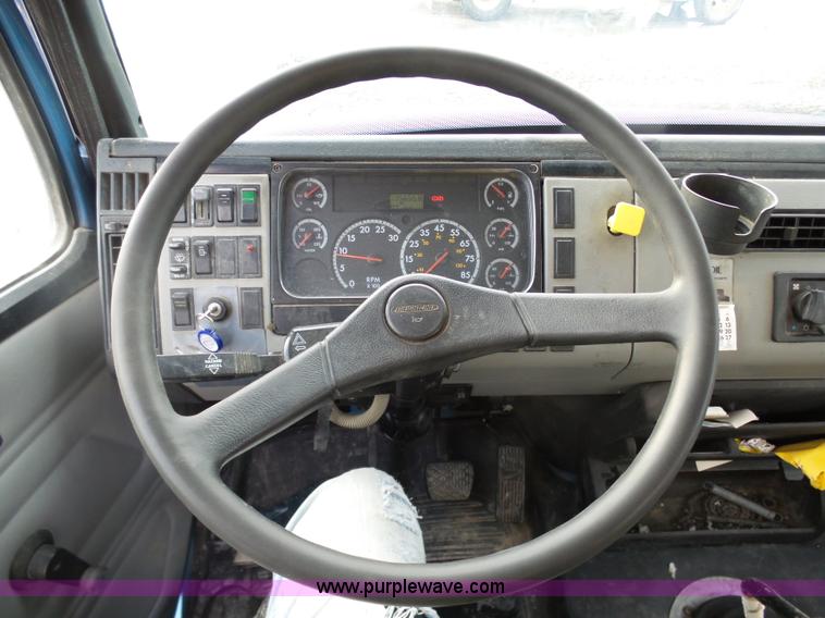 image for item K5492 2002 Freightliner FL70 fuel truck