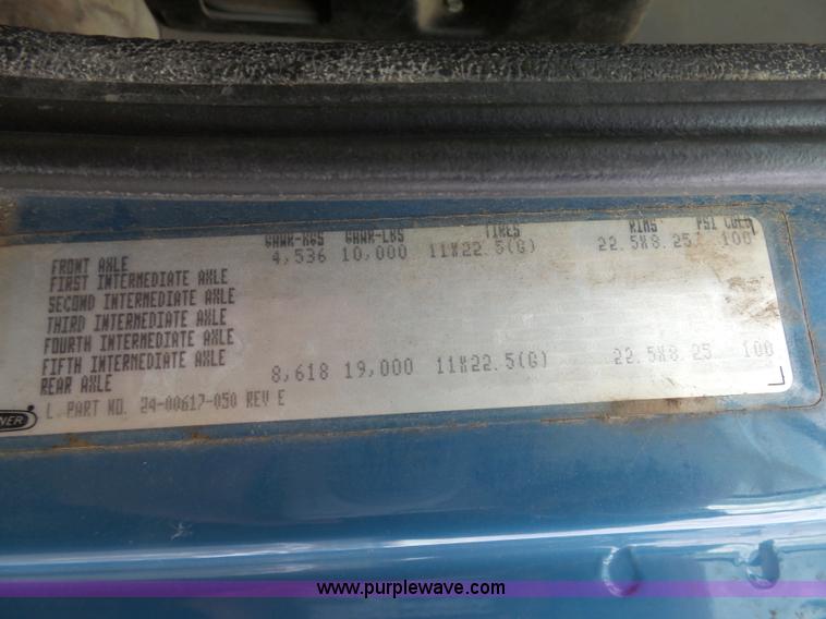 image for item K5492 2002 Freightliner FL70 fuel truck