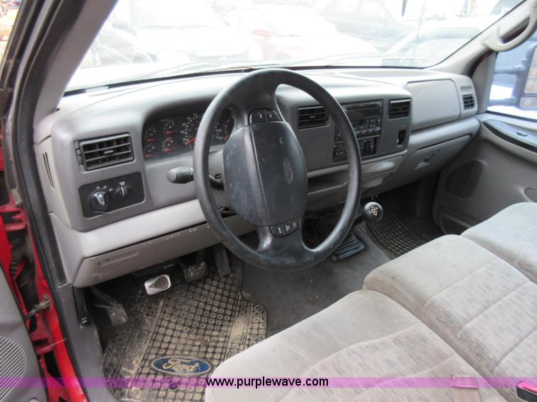 image for item K5499 1999 Ford F350 Super Duty Crew Cab pickup truck