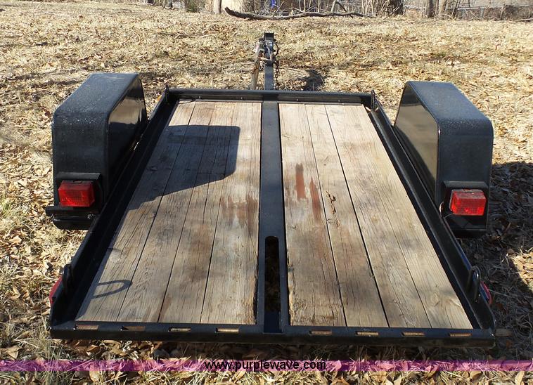 image for item K7607 2007 Ditch Witch trailer