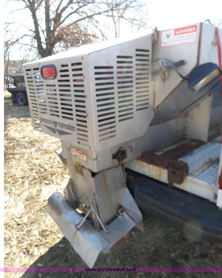 image for item K7608 2001 Ford F250 Super Duty SuperCab pickup truck