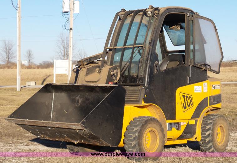 image for item K7618 2008 JCB Teletruk 300 telehandler