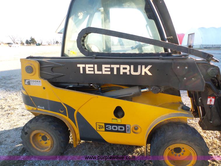 image for item K7618 2008 JCB Teletruk 300 telehandler